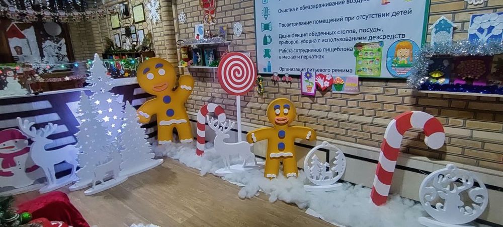 Новогодний декор из пенопласта