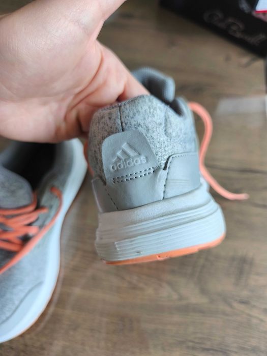 Маратонки Adidas