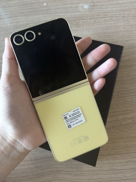 Samsung z flip 6