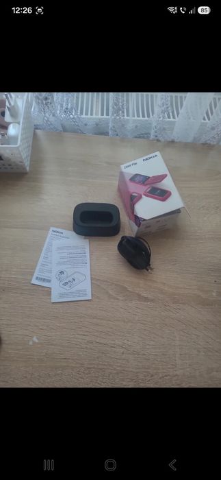 Telefon cu clapița,roz