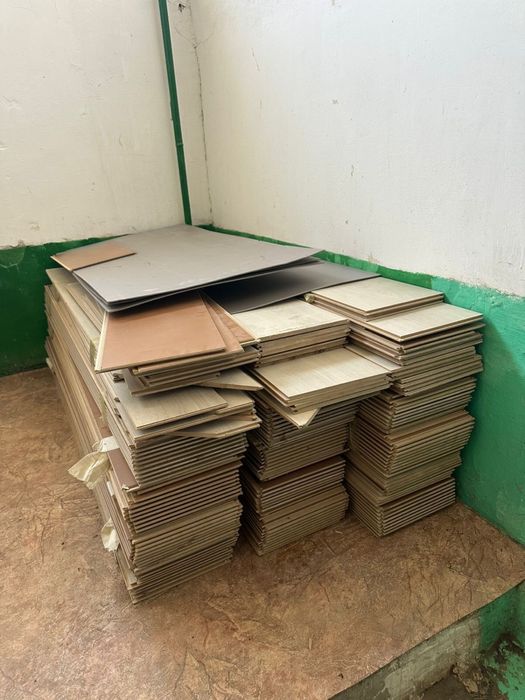 Продам ламинат б