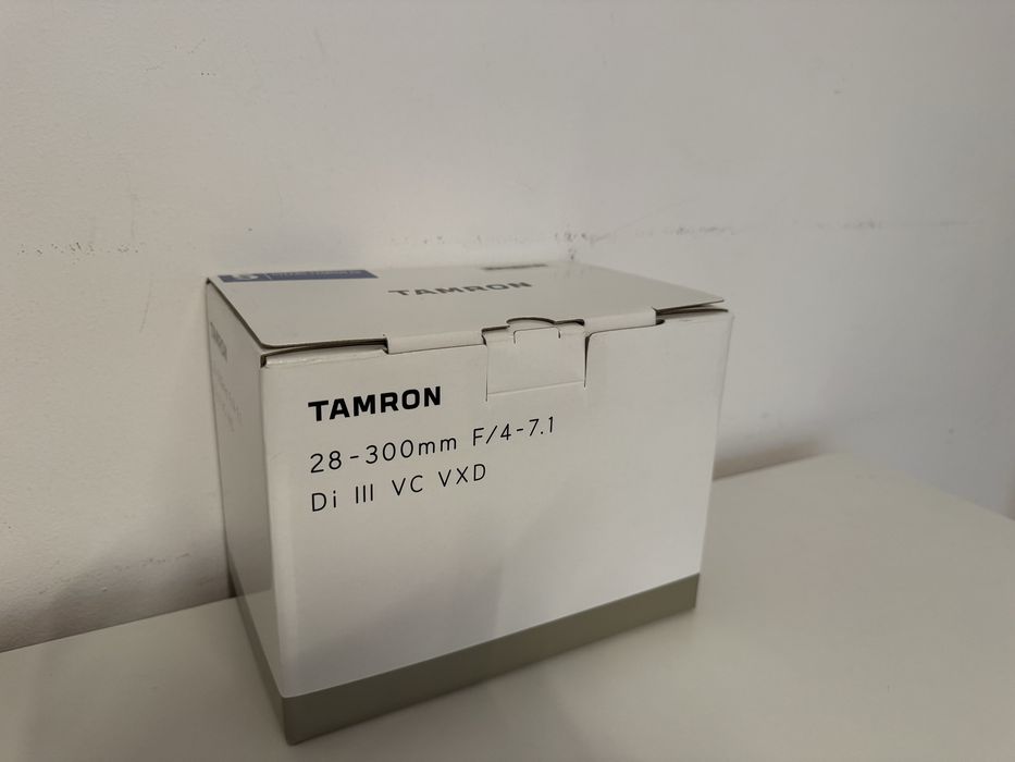 Tamron 28-300mm  Di III VC VXD Sony E, nou