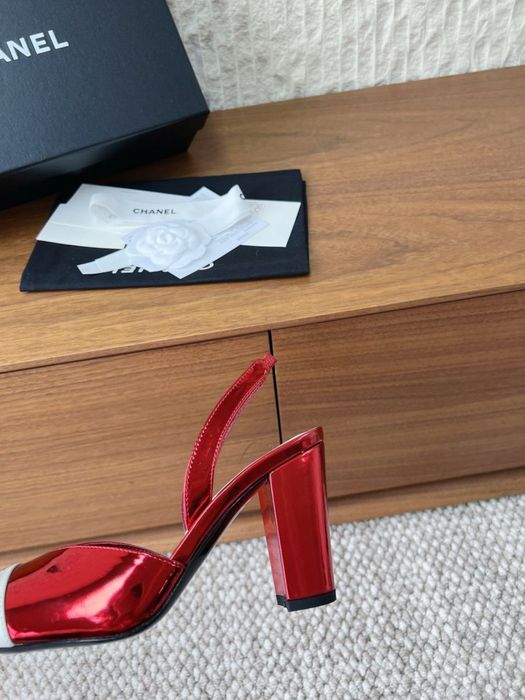 Токчета Chanel Slingback