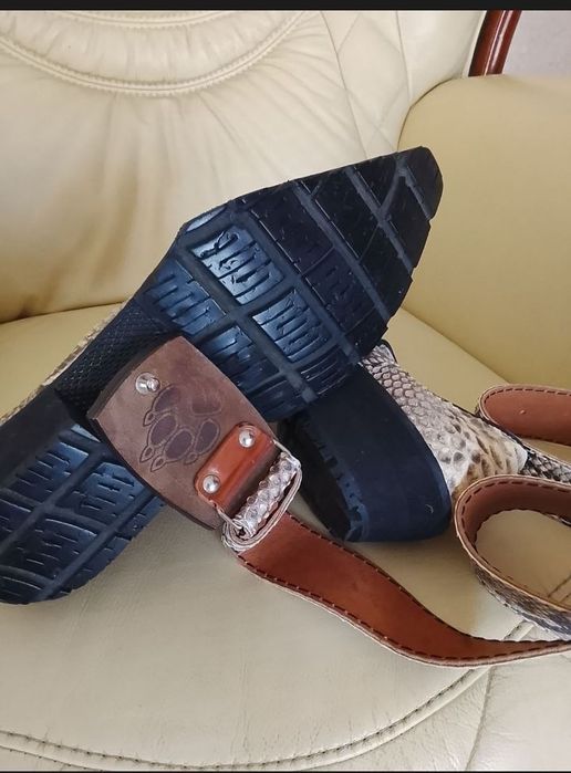 Обувь и ремень  из натуральной кожи питона