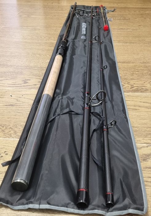 Lanseta Feeder FL BLACK FORCE 4.20 + Mulineta FL Strategist 6000