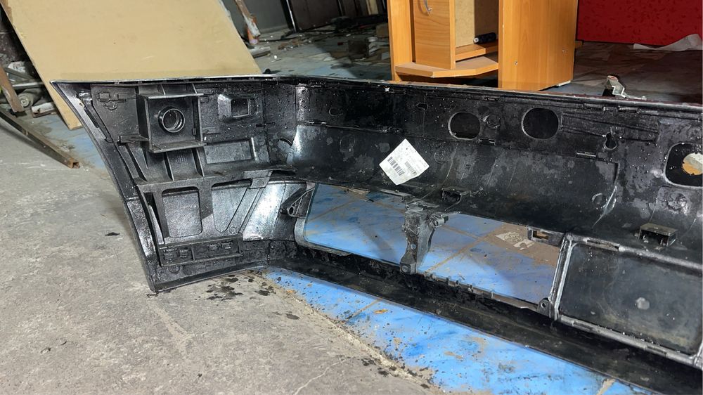 BMW E34 передний бампер