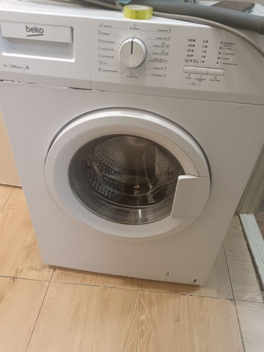 Продам стиральную машину