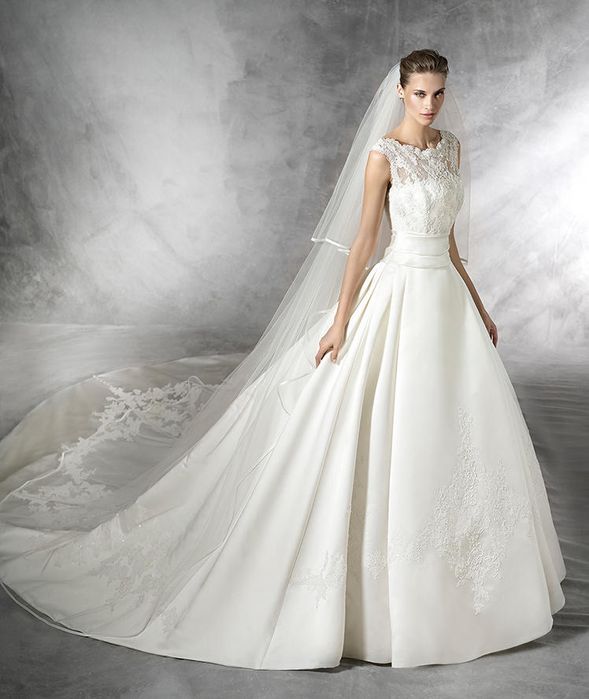 Rochie mireasa Pronovias pret special!