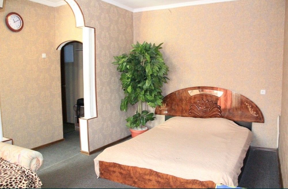 Сдам квартиру посуточно! Центр!