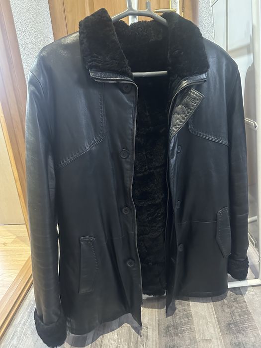 Продам мужскую дубленку