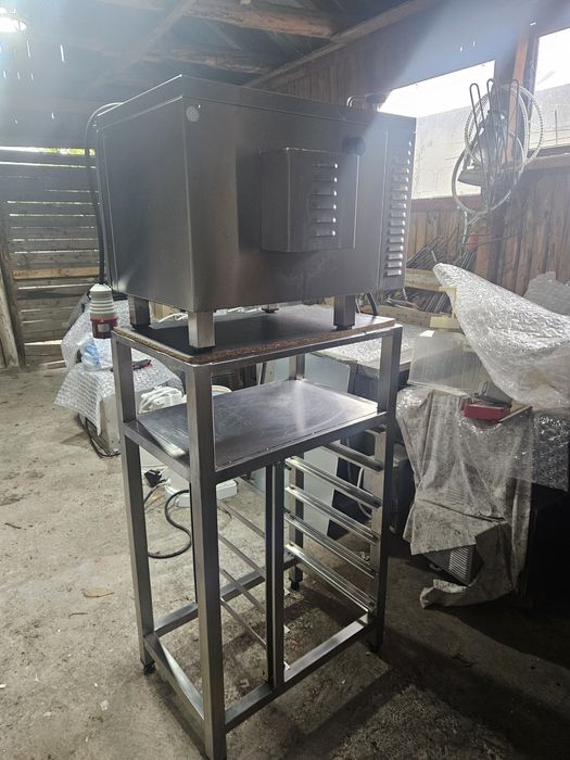 Конвекторна фурна Печка със горещт въздух за готвене печене на тестени