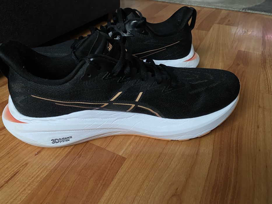 asics de alergare mar 41 26 cm interior