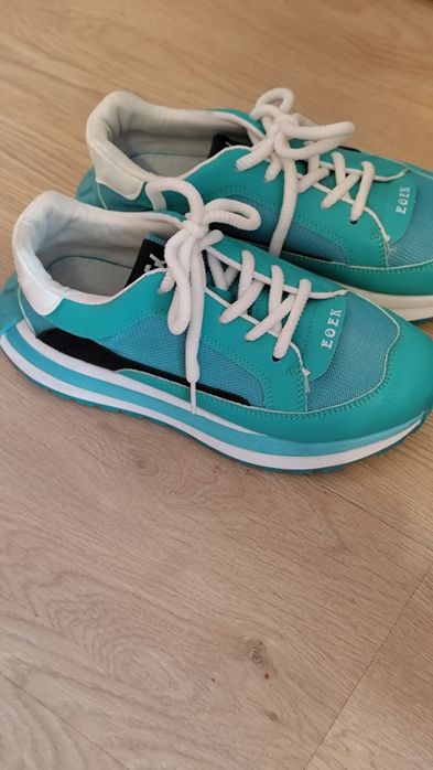 Дамски маратонки