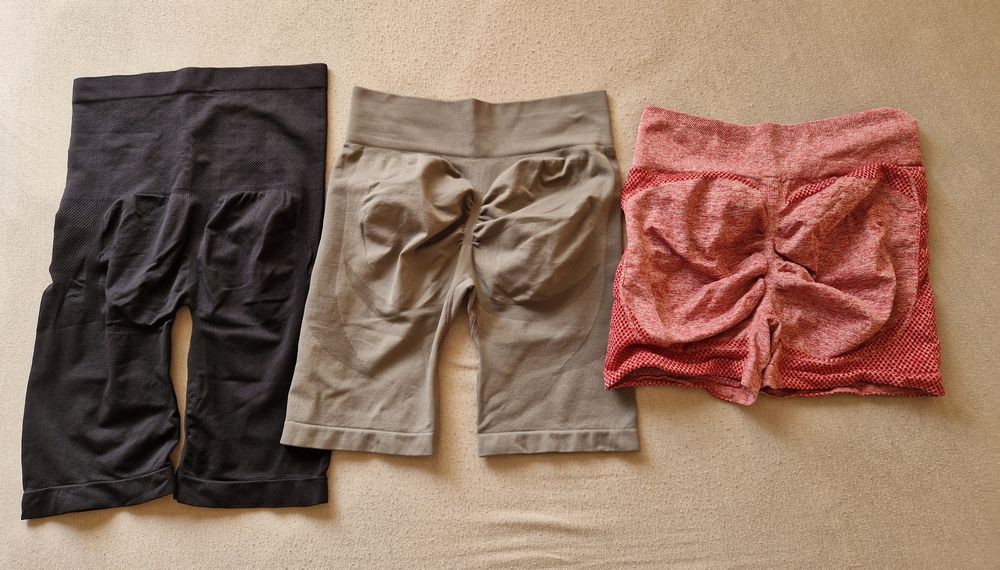 Дамски спортни еластични клинове