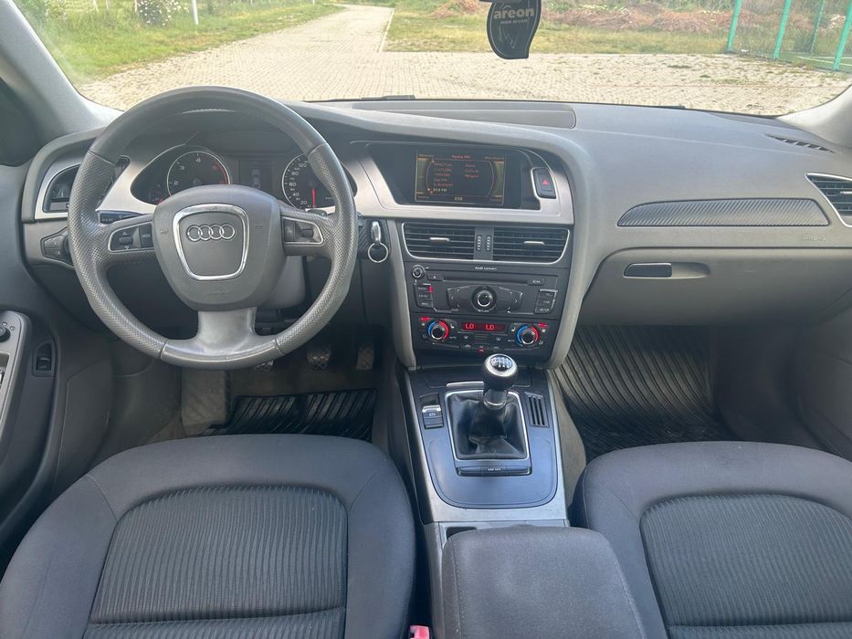Audi a4 b8  ,audi