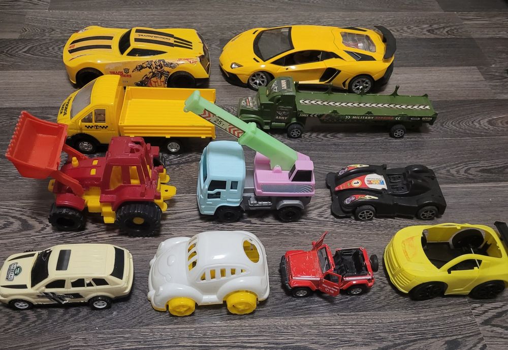 Машинки детские все 2000