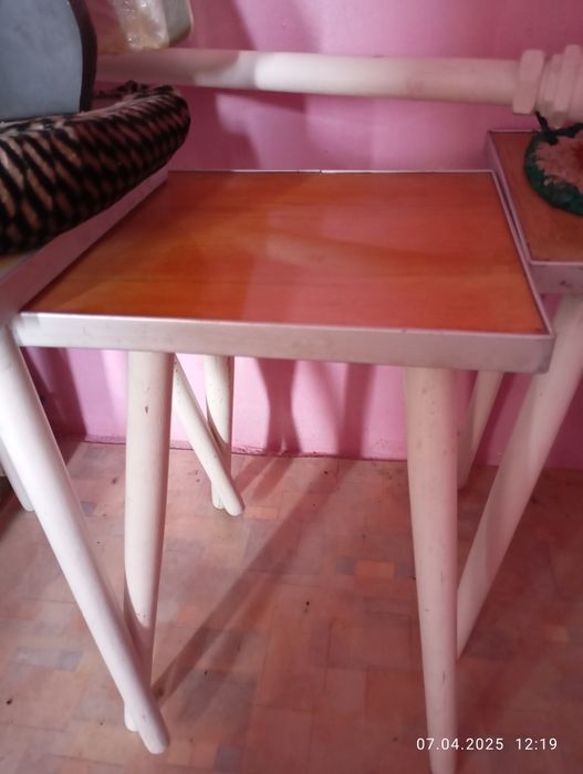 Табуретки для кухни.