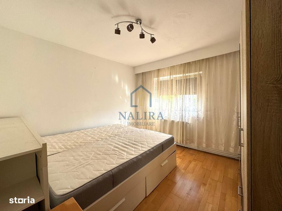 Chirie apartament 3 camere zona Republicii