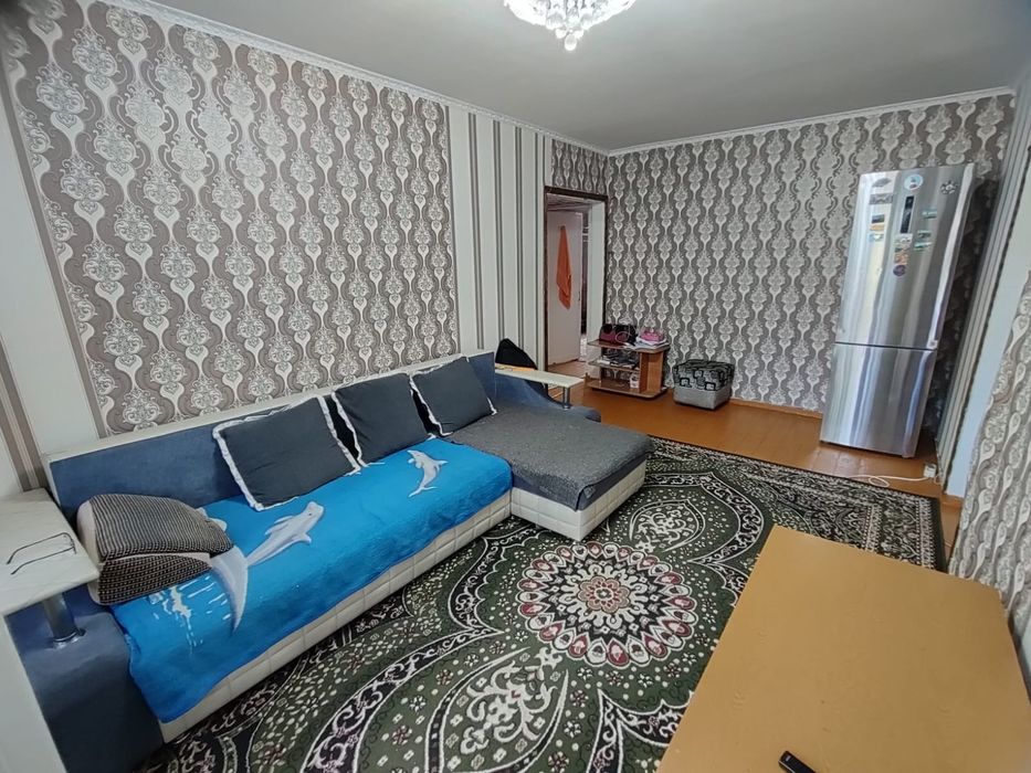 Продам 3 х комн квар., 3-5-2 этаж.