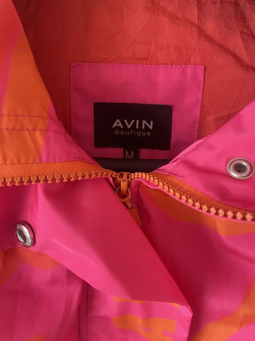 AVIN Яке парка с бродерия