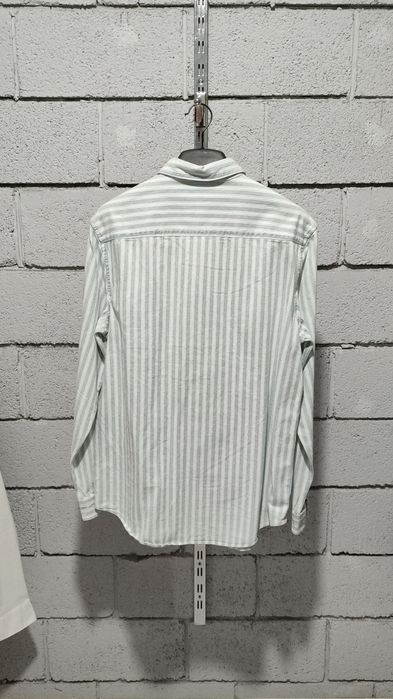 Джинсовая рубашка