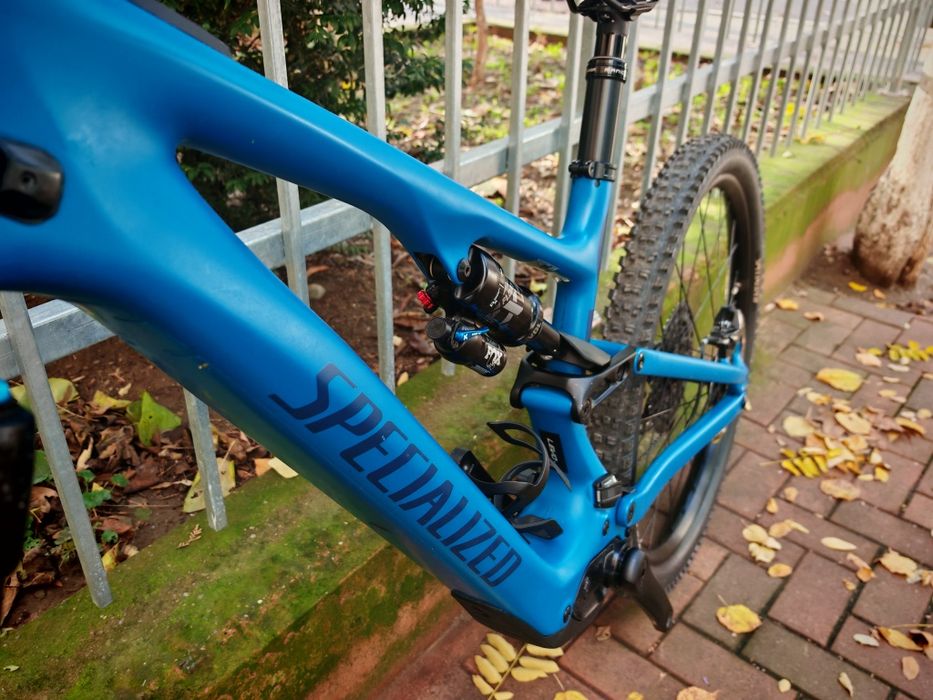 Bicicleta electrica carbon Specialized Turbo Levo SL mullet FOX 690 KM