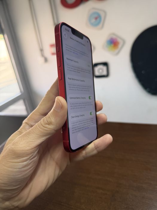 Vand Iphone 13 128Gb Red