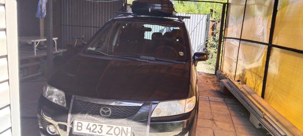 Продам машину mazda primacy
