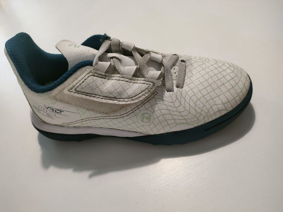 Ghete copii fotbal 30 gazon albe Kipsta Viralto STC perfecte