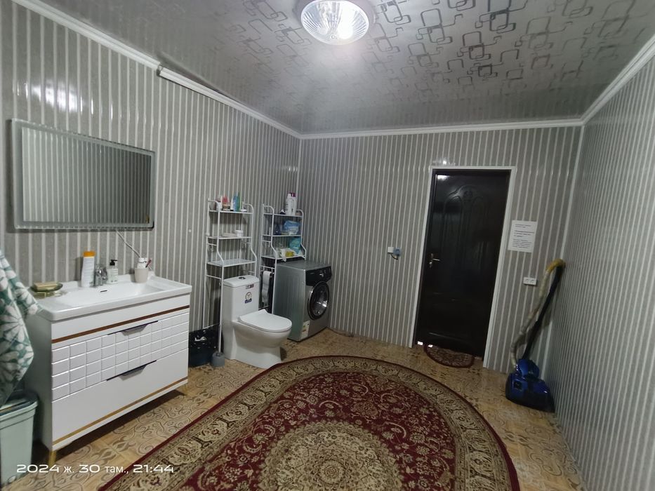 Үй сатылады. Дом продается