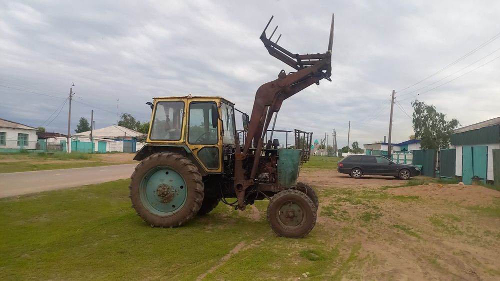 Продам трактор ЮМЗ с куном