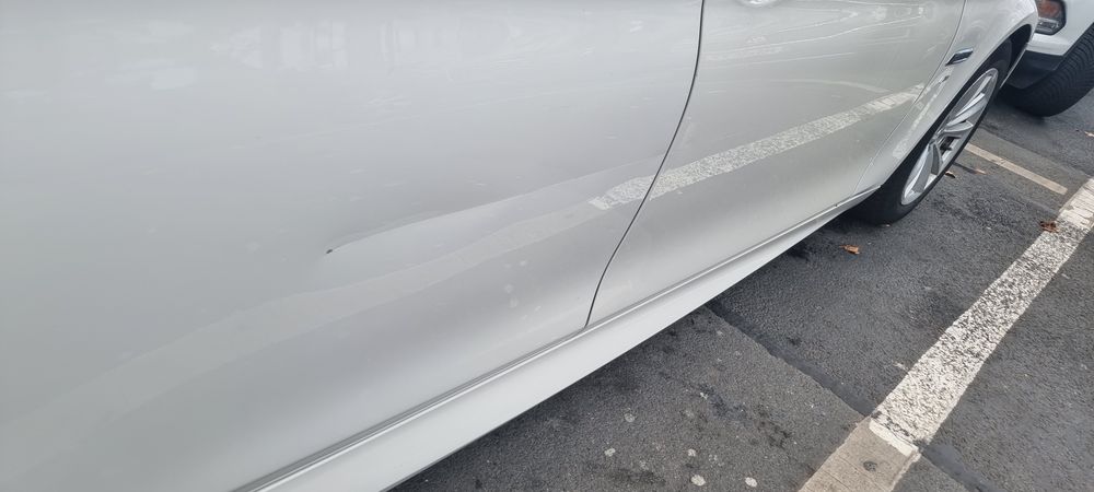Vând BMW f11 din 2016