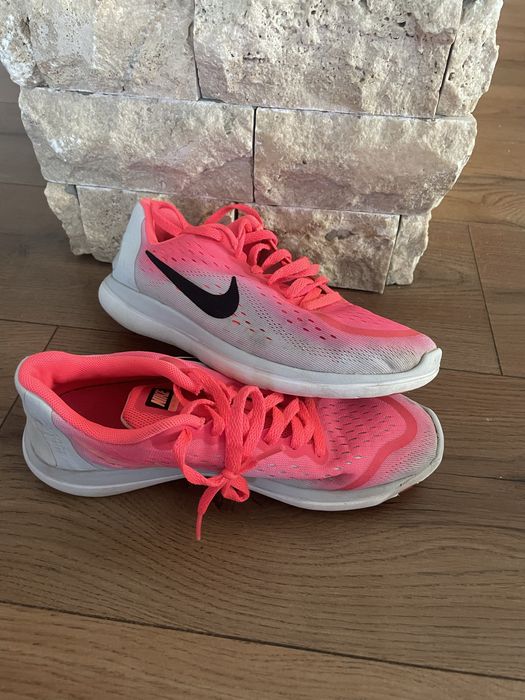 Nike оригинални маратонки