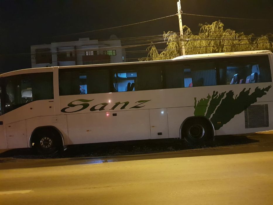 Inchirieri microbuze si autocare