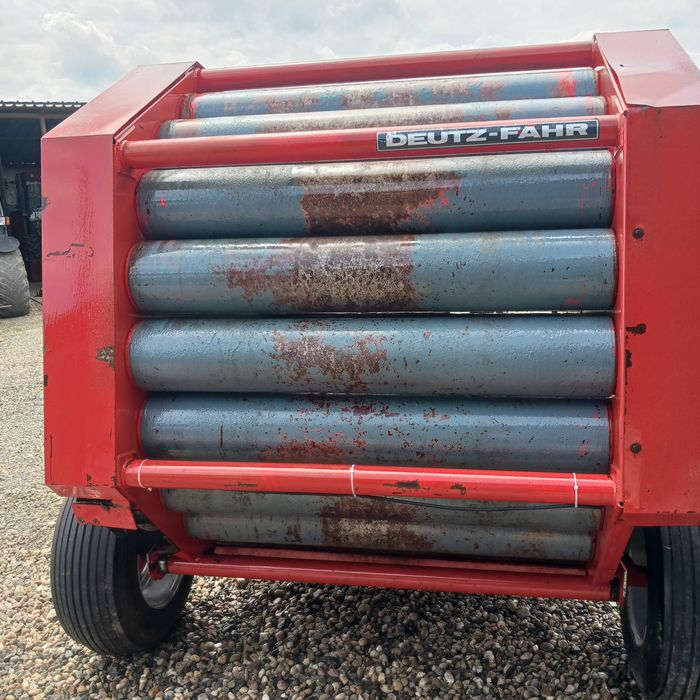 Presa de balotat deutz gp 220 identica welger rp 12