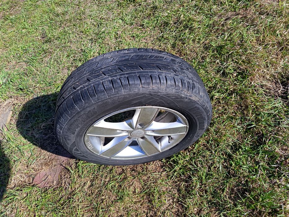 Продам летние шины