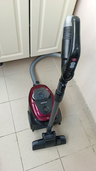 Пылесос Samsung 1800w