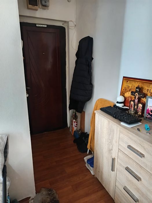 Vând apartament 2 camere