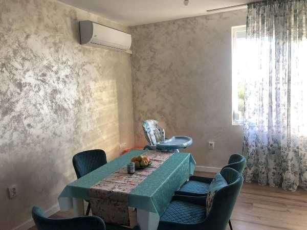 Продава се Къща в с. Брестник, Област Пловдив - 320 кв.м за 1125 €/кв.м - Снимка #2
