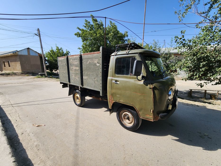 Uaz sotiladi xolati a'lo