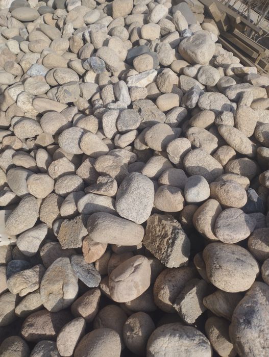 Тош сотилади,Бир камАЗ чикади, 1 млн