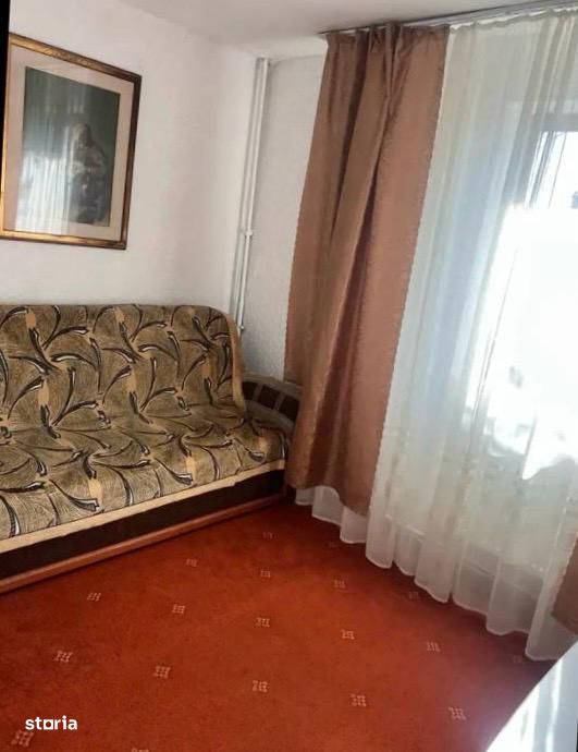 Apartament 2 camere decomandat, 40 mp, Caracal - cartierul Dr. Marines