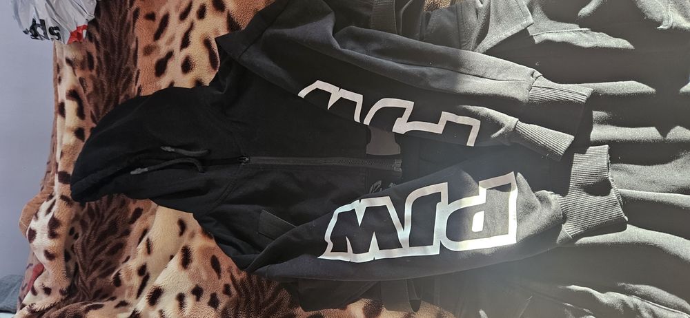 Сет на Pause jeans