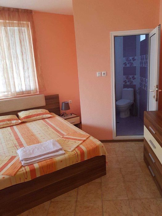 Първа линия студия в Поморие