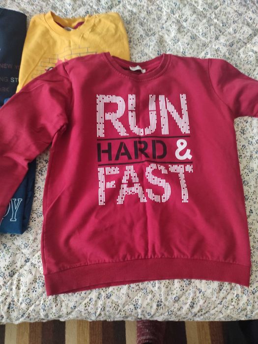 Нови блузи и екип за момче