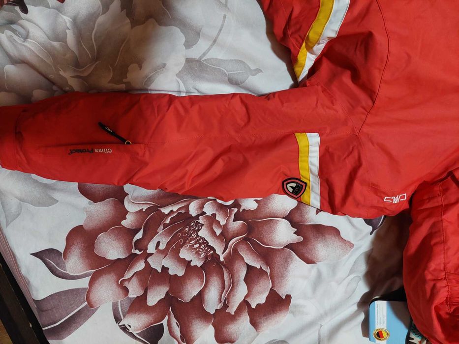 CMP - Заимно яке за ски или сноуборд  за момиче 12-14г.