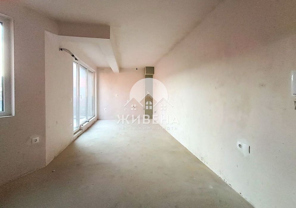 Продава се Едностаен апартамент в Варна, Лятно кино Тракия - 42 кв.м за 1336 €/кв.м - Снимка #2