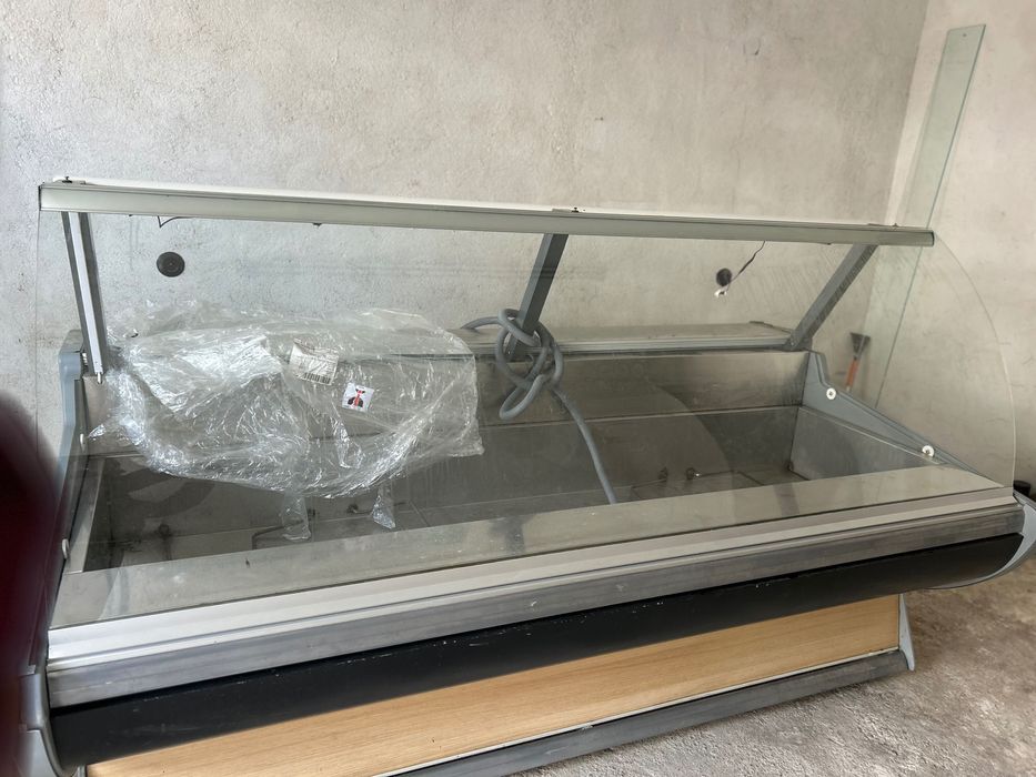 Витрина Бен Мари 2 метра