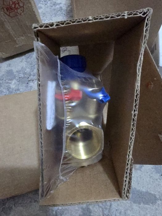 Балансировочный клапан новый