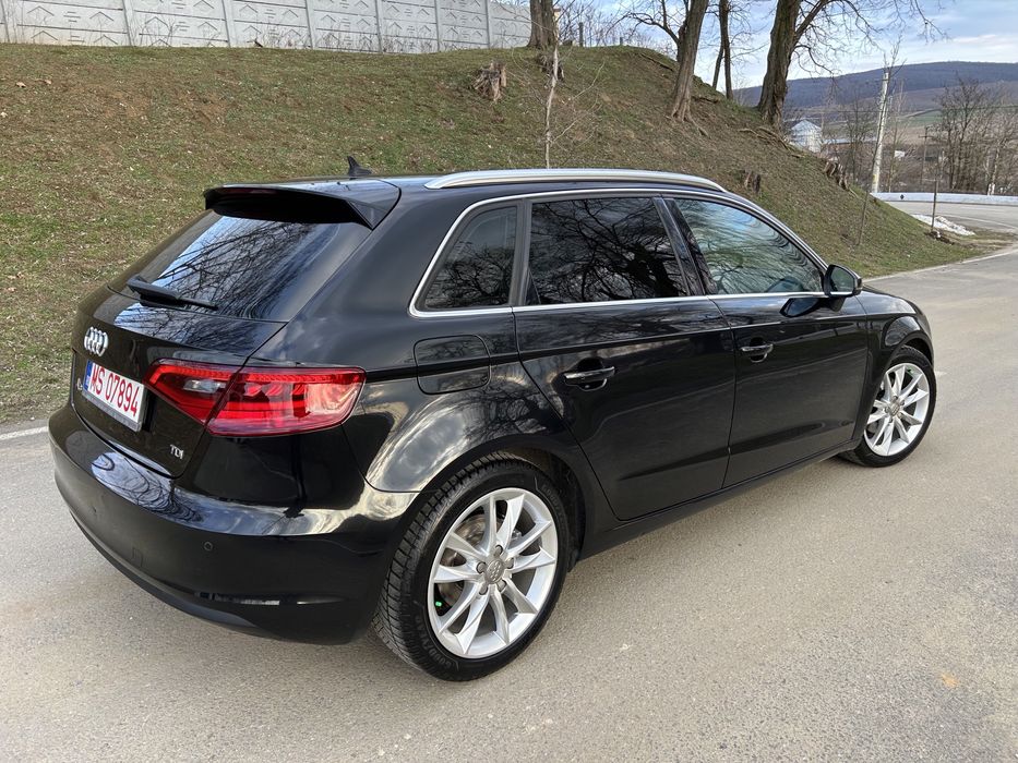 Audi A3 - 2014, diesel 2.0 TDI 150 CP/Xenon/Navi mare/Crom pachet
